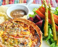 Lunch is Back at Columbia Gardens